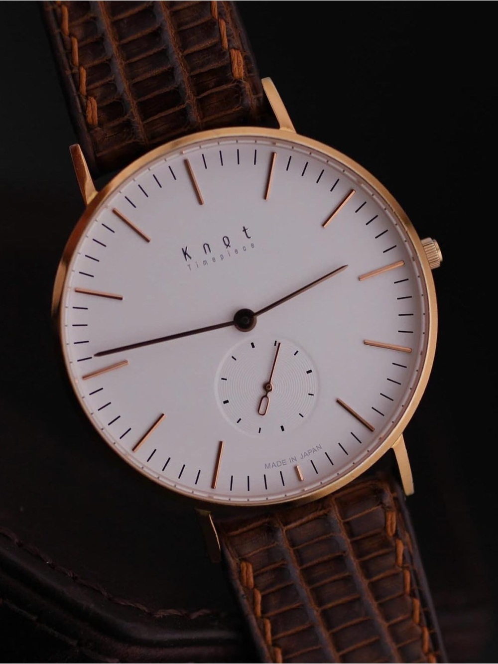 Y2K Knot Timepiece CS-36RGWH Men’s Watch